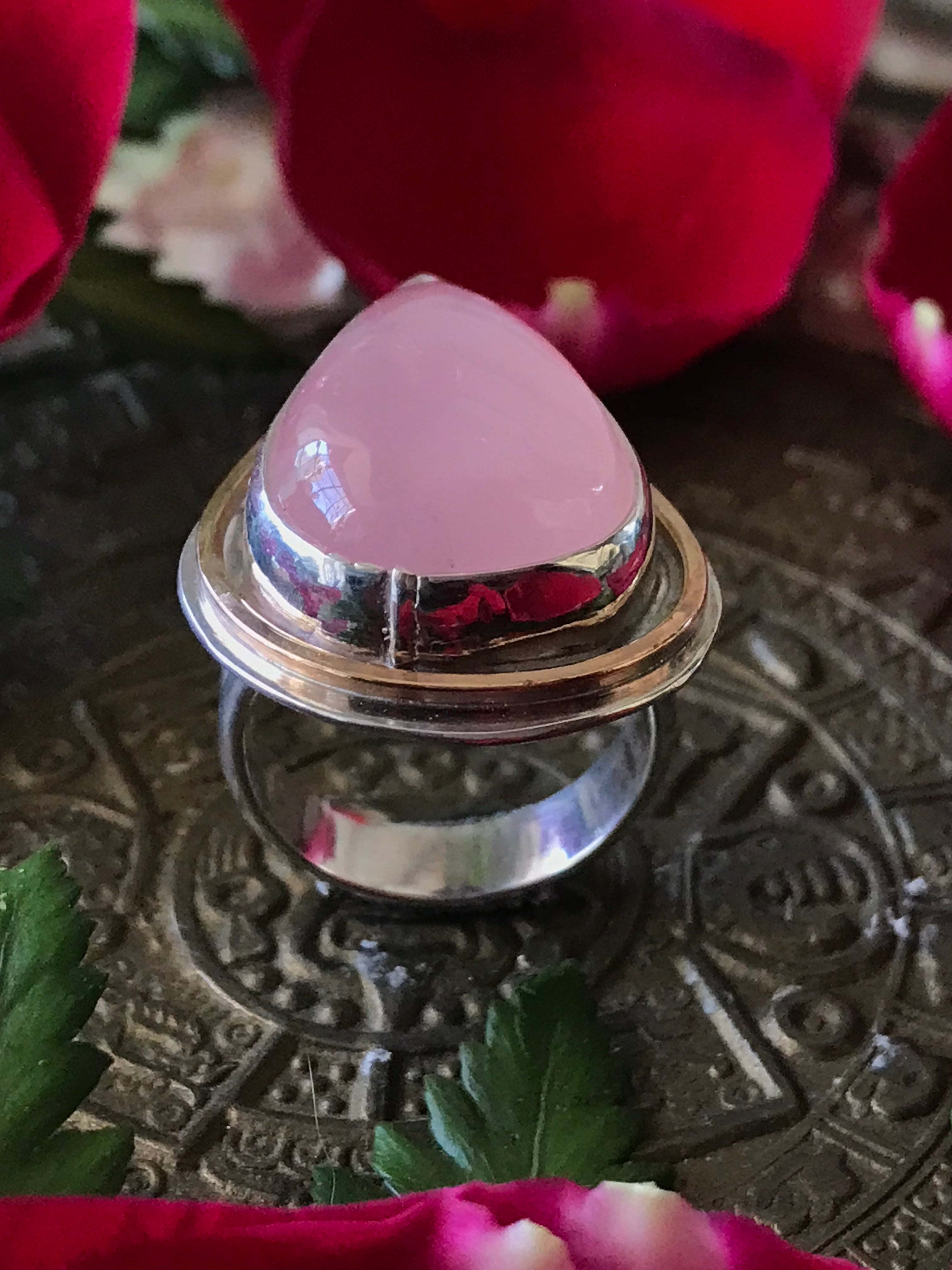 Rose Quartz Glowing Warmth Ring